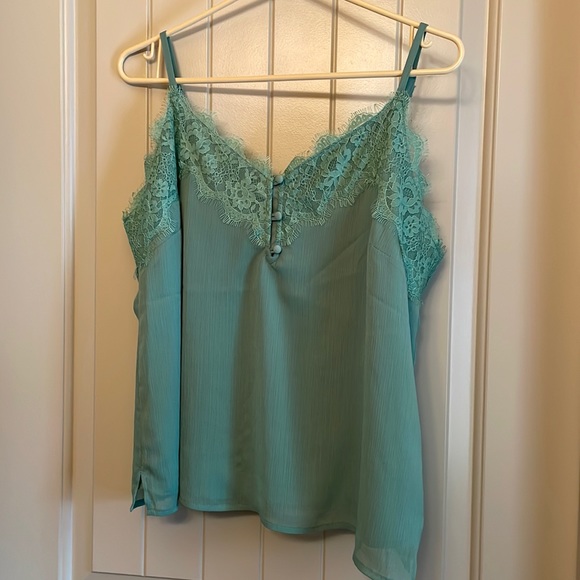 Green Lace Tank Top - Picture 1 of 6